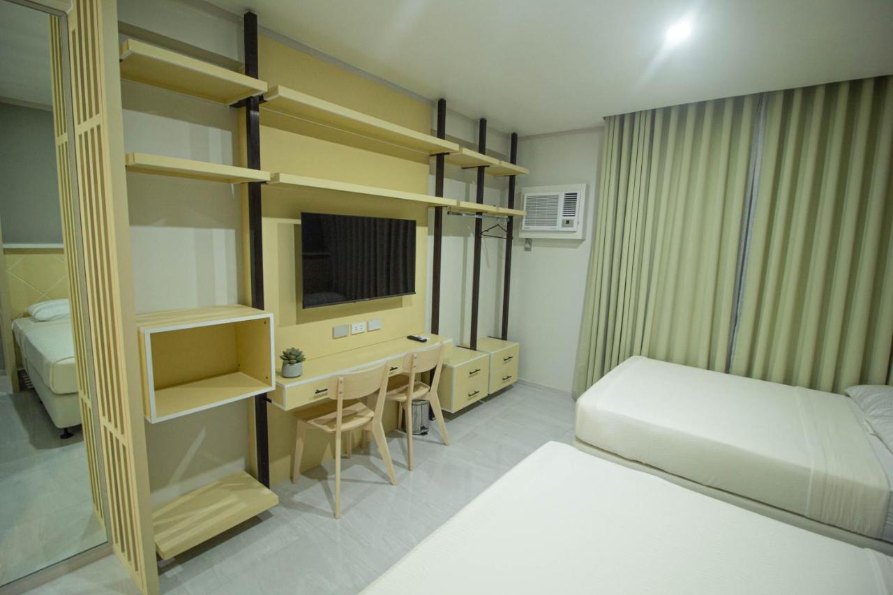 רוקסס סיטי Twin Hearts Residences 1 מראה חיצוני תמונה
